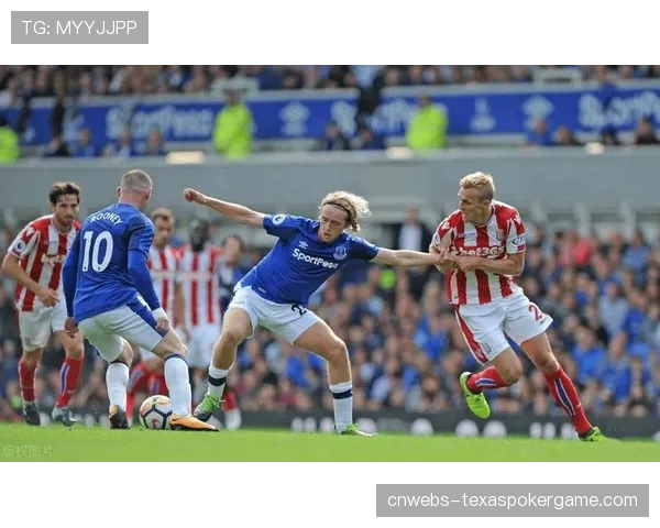 狼队0-2埃弗顿，太妃糖凭借高效的中场拦截掌控比赛节奏